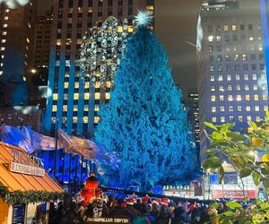 Najsłynniejsza choinka świata już zachwyca na Manhattanie