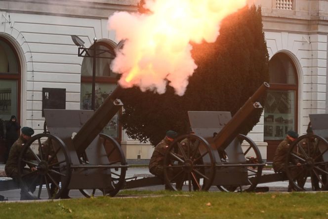 Narodowe Święto Niepodległości 2025 - uroczystość przed Grobem Nieznanego Żołnierza