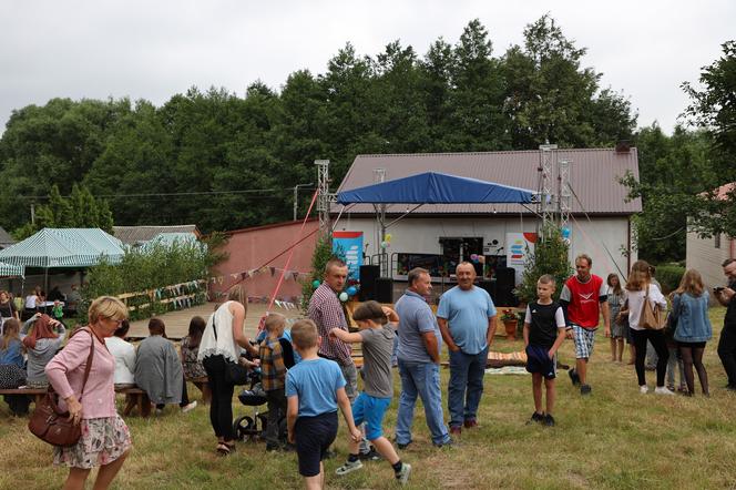 Za nami wyjątkowy piknik w Bardzie! Działali razem dla lokalnych organizacji pozarządowych [ZDJĘCIA]