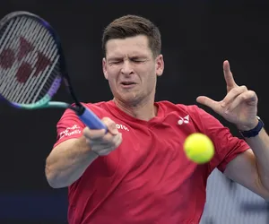 O której gra Hurkacz mecz dzisiaj Roland Garros Polak czeka na koniec tego meczu! KIEDY gra Hurkacz - Griekspoor O której godzinie mecz Hurkacza dzisiaj w Paryżu 2. runda