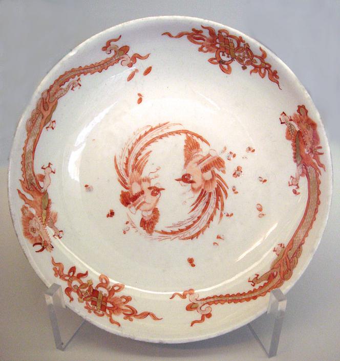 Miśnia – talerz porcelanowy z motywem chińskich smoków, ok. 1734 r. 