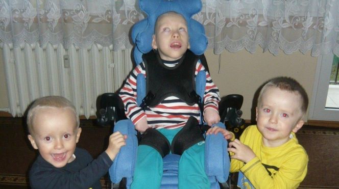  Mama z trojaczkami potrzebuje pomocy.