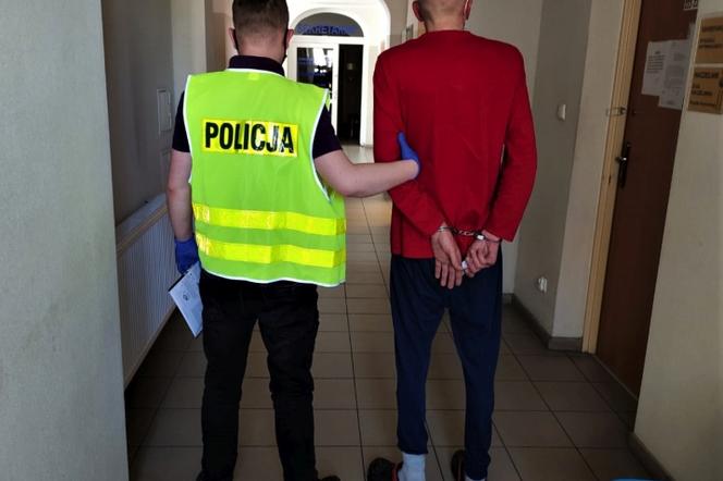 Bytów: Pijany groził bronią dwóm nastolatkom! Próbował uciekać przed policją