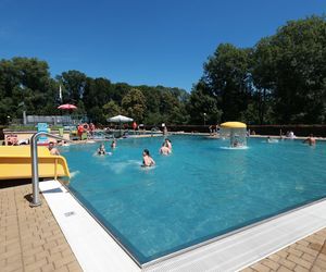 Wandzianka jest jedynym odkrytym basenem w Krakowie. Ile kosztują bilety?
