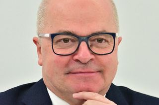 Tomasz Zimoch skrytykował spotkanie Hołowni i Bielana, potem dostał porażającego sms-a. Ujawnił treść