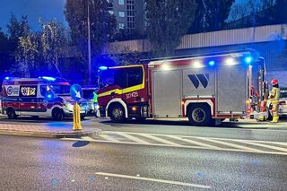 Bus przygniótł pieszego. 86-letni kierowca chciał zaparkować pojazd