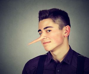 Kłamstwo: dlaczego kłamiemy? Czy kłamstwo bywa lepsze od prawdy?