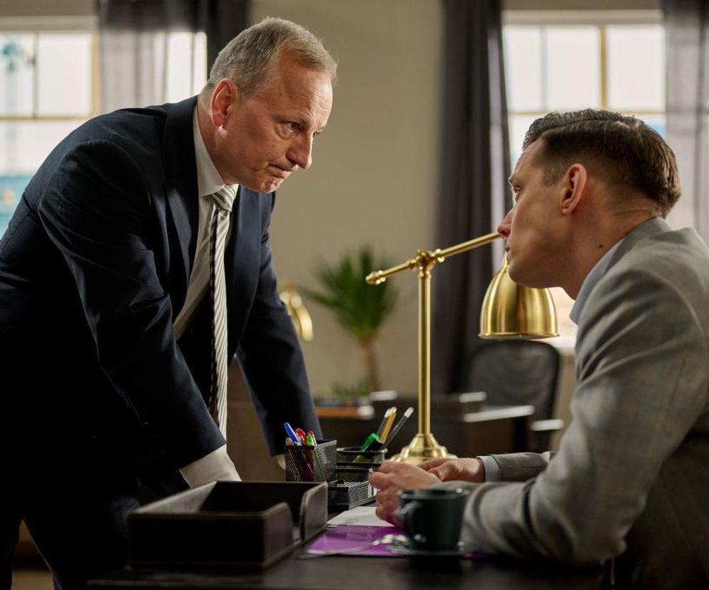 Na Wspólnej, odcinek 3868: Darek postawi się ojcu! Nie pozwoli Zakościelnemu przegrać sprawy Kasi - ZDJĘCIA