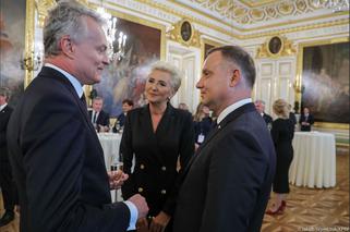 Prezydent Andrzej Duda ucztuję Mikiem Pencem