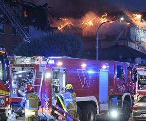 Aktor znany z „Korony Królów” ucierpiał w pożarze bloku w Ząbkach. „Nie wiemy co będzie dalej”