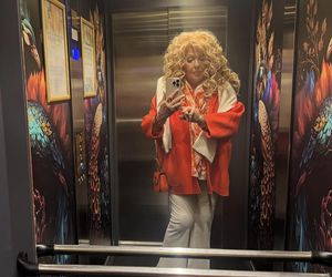 Magda Gessler w luksusowych sandałach ukrywa haluksy