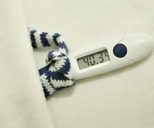 Coraz więcej osób choruje na grypę w Polsce. Jak uchronić się przed zakażeniem?