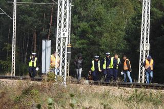 Śmiertelne potrącenie pod Radomiem. Wstrzymany ruch kolejowy i duże opóźnienia pociągów