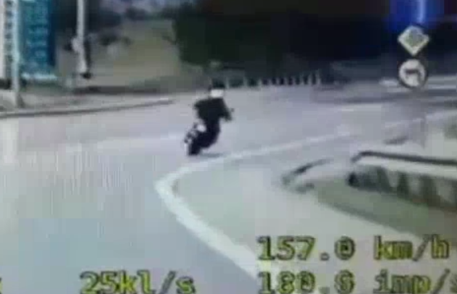 Piracki rajd motocyklisty. Szereg wykroczeń i prędkość ponad 140 km/h w obszarze zabudowanym
