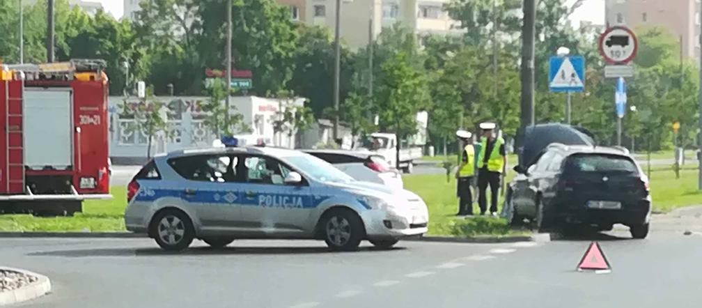 Wypadek na ul. Szubińskiej w Bydgoszczy. Spore utrudnienia dla kierowców! [ZDJĘCIA]