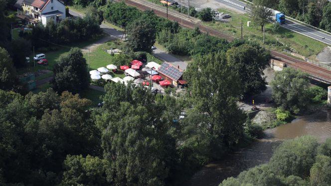 Obryw Skalny w Bardzie. Tutaj widoki zapierają dech w piersiach 