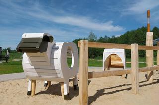 Plac zabaw przy Centrum Kultury Dawnej w Wysokiem w gminie Zamość 