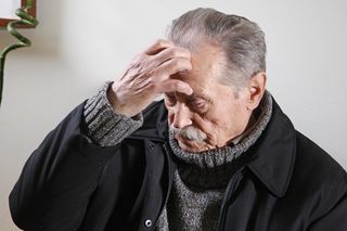 Przez 62 lata był mężem jednej kobiety. O skrywanej tajemnicy dzieci aktora dowiedziały się z książki