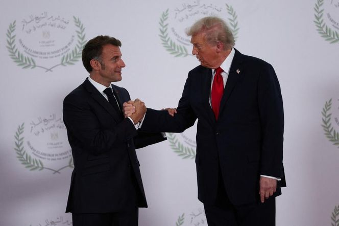 Emmanuel Macron i Donald Trump w Sharm el-Sheikh