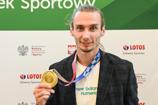 Mistrz olimpijski o ambicjach, fryzurze i ukochanej. Zalewski zdradził swój sekret