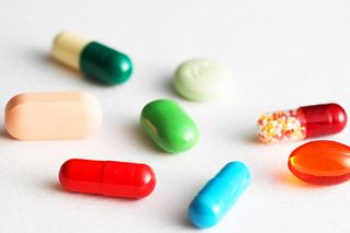 Tamiflu bez recepty? Nie daj się oszukać sprzedającym fałszywe Tamiflu