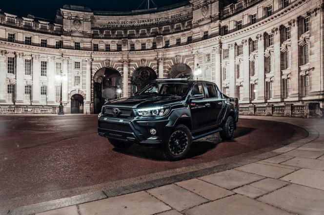 Limitowany pick-up -  Toyota Hilux Hilly