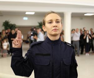Lublin: Nowi policjanci złożyli ślubowanie. Nowi funkcjonariusze w Lubelskiem [ZDJĘCIA]