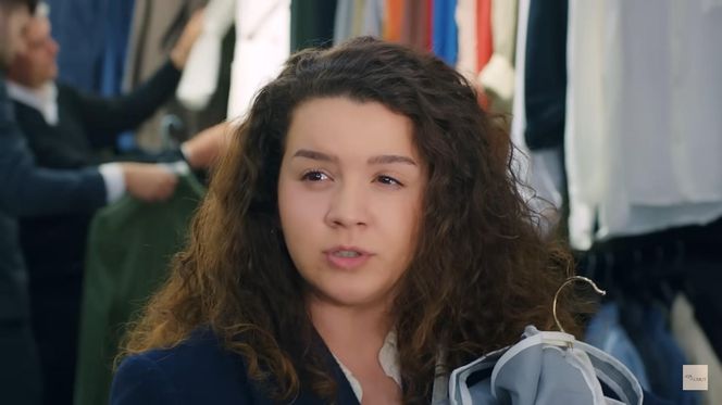 Miłość i nadzieja. Ege uklęknie przed Zeynep! TYLE będzie brakowało, by przyłapała ich Melis