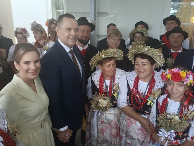 Koło Gospodyń Wiejskich w Puszynie na Dożynkach Prezydenckich w Warszawie