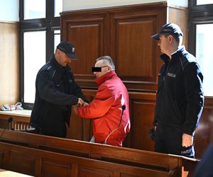 Proces w sprawie zabójstwa niemieckich emerytów. Sędzia do oskarżonego, który się nie przyznaje, ale ma dużo do powiedzenia: Brzmi to tak, jakby pan tam był