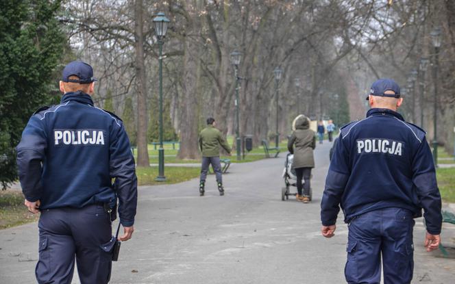 Tak krakowscy policjanci walczą z koronawirusem