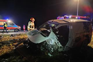 3,5-letni chłopczyk nie żyje. Kolejna tragedia na DK 19. Przy drodze stoi mnóstwo krzyży