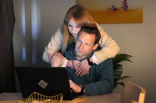 Barwy szczęścia: Bruno traci inwestora i opiekę nad Tadziem! Najczarniejsze dni Stańskiego