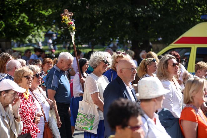 Pielgrzymka kobiet do Piekar. Przyszły tysiące pielgrzymów
