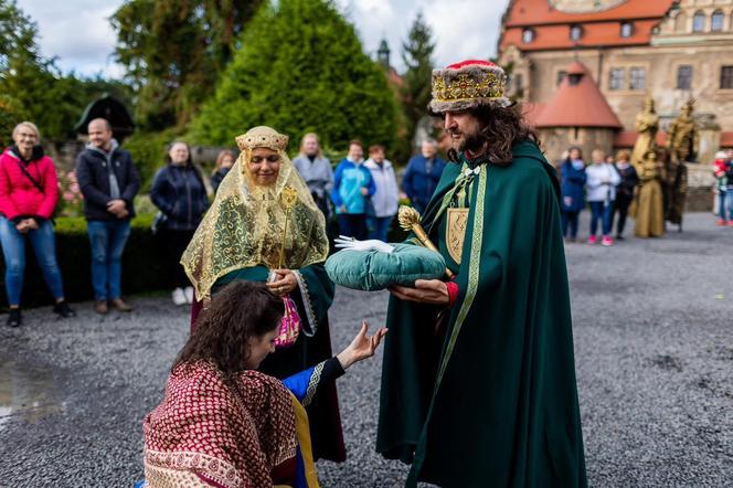 Zamek Czocha zaprasza na podróż do średniowiecza. W długi weekend odbędzie się Twierdza Rycerska 