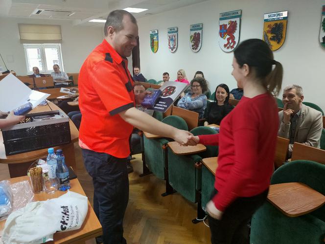 Pracownicy starostwa przeszkoleni z pierwszej pomocy