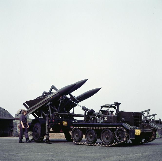 System HAWK