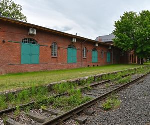 Dworzec w Leśnej po remoncie 