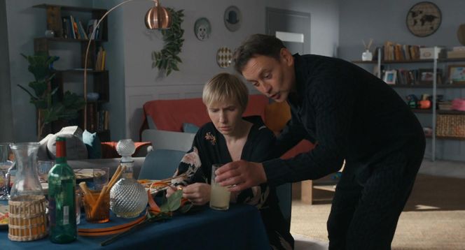 Barwy szczęścia odc. 3250. Robert Stefaniak (Paweł Ławrynowicz), Sonia (Weronika Nockowska)