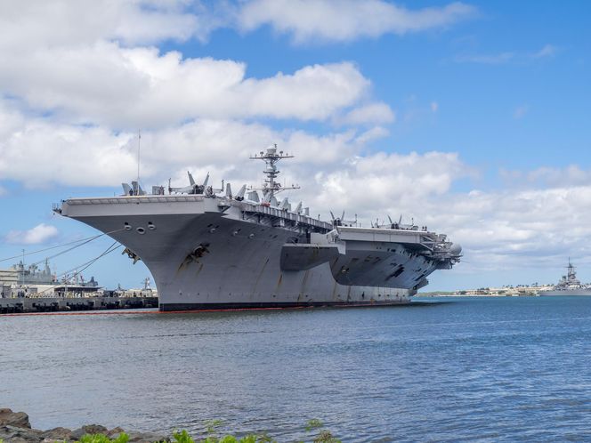 USS Enterprise (CVN-65)