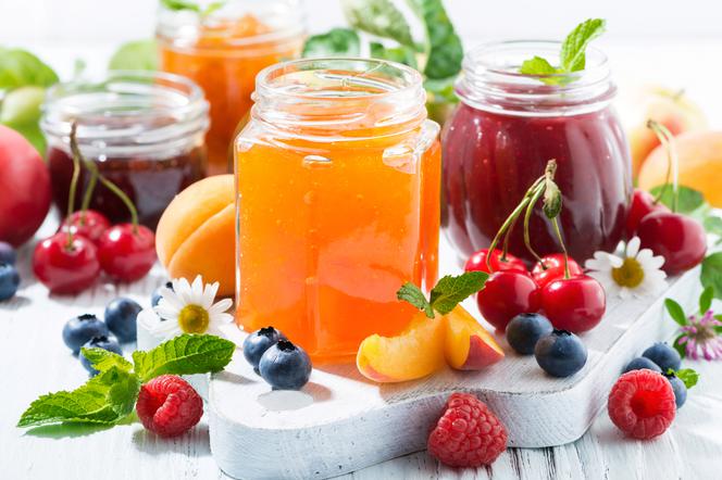 Przetwory w lipcu - co na zimę przygotować w lipcu [ściąga]