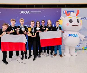 Sukces uczniów z Torunia na Olimpiadzie AI. O sukcesy walczyli w Pekinie!