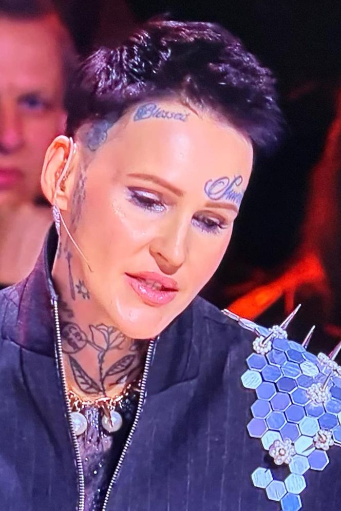 Chylińska nieźle się zmieniła. Duże usta i gładka twarz. Poznajecie ją jeszcze?