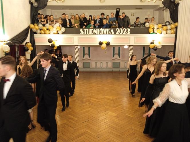 Studniówka 2023 w II LO w Poznaniu
