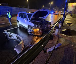 Karambol w Warszawie. 12 samochodów rozbitych, są ranni