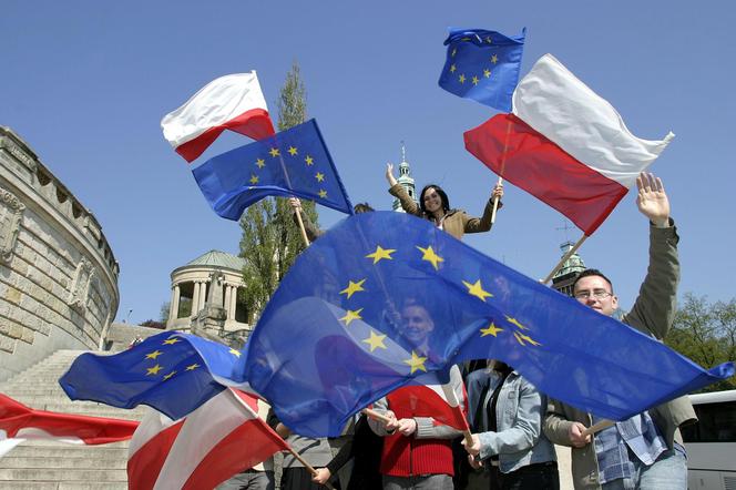 20 lat Polski w Unii Europejskiej! Co wiesz na temat UE? Sprawdź swoją wiedzę w quizie