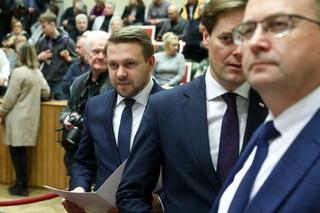 Nadzwyczajna sesja Rady Warszawy