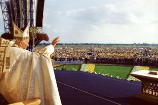 100. rocznica urodzin Jana Pawła II. Tak Toruń będzie wspominał wielkiego Polaka [PROGRAM]