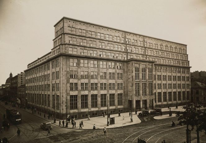 Warszawa, budynek BGK w roku 1933