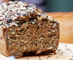 Chleb bez mąki, który smakuje obłędnie? To możliwe! Wystarczy jeden kluczowy składnik